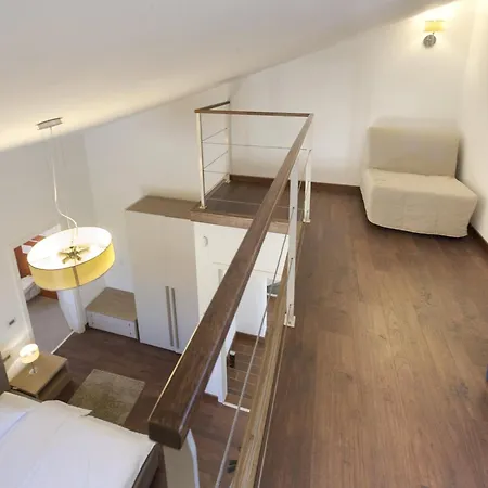 Willa Santa Domenica Near Porec With Play Room, Beautiful Tavern & Garden *