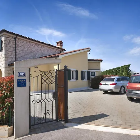 Santa Domenica Near Porec With Play Room, Beautiful Tavern & Garden * Labinci